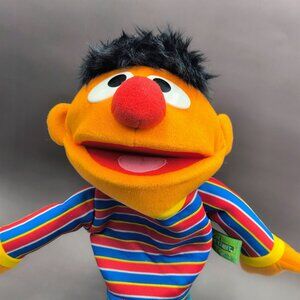 Sesame Street Ernie 2015 Hand Puppet Plush Doll by Gund 9"